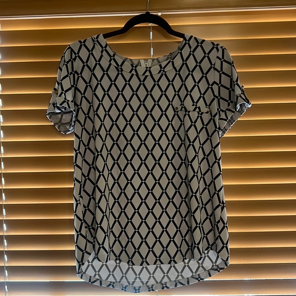 Black & White casual dressy shirt